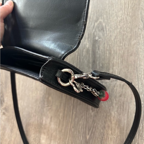 Brandy Melville purse - Picture 10 of 11